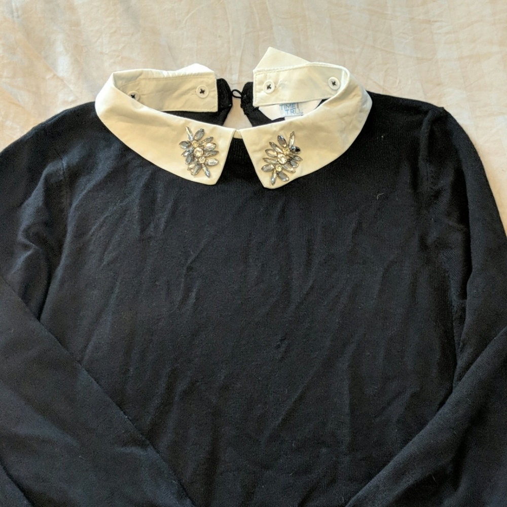 Black and White Collar Blouse
